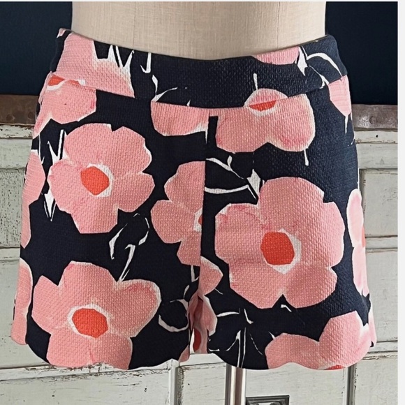 Anthropologie Georgie Scalloped Shorts - Picture 7 of 12